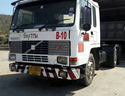 สิบล้อ1เพา หัวลาก VOLVO 320เพาเดียว ปี45 พร้อมห่างพื้นเรียบ 3คาน สภาพดีสวยพร้อมใช้ ทะเบียนพร้อมโอน