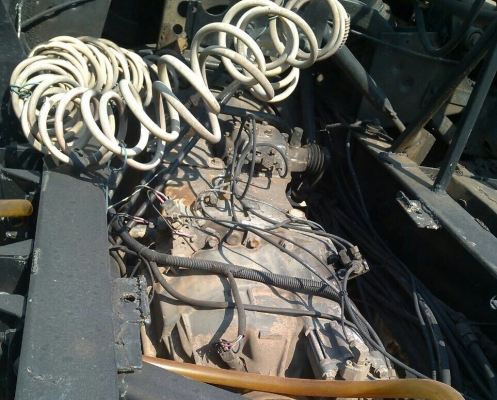 สิบล้อ1เพา หัวลาก VOLVO 320เพาเดียว ปี45 พร้อมห่างพื้นเรียบ 3คาน สภาพดีสวยพร้อมใช้ ทะเบียนพร้อมโอน