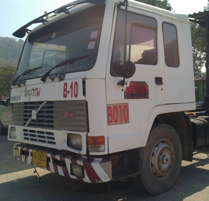 สิบล้อ1เพา หัวลาก VOLVO 320เพาเดียว ปี45 พร้อมห่างพื้นเรียบ 3คาน สภาพดีสวยพร้อมใช้ ทะเบียนพร้อมโอน