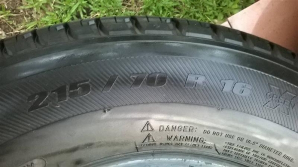 ขายยาง Michelin latitude tour hp 215 70r16