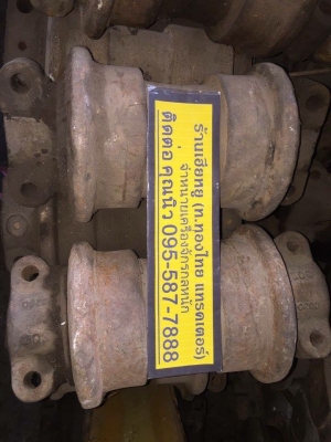 โรลเลอร์ KOMATSU PC200-1-2 ของเก่า ราคา 2,000 บาท ราคาคุยได้ โรลเลอร์ KOMATSU PC200-1-2 ของเก่า ราคา 2,000 บาท ราคาคุยได้