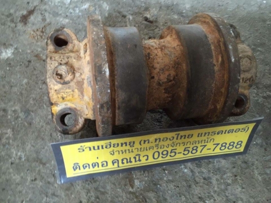 โรลเลอร์ KOMATSU PC100-3-5-6 ของเก่า ราคา 2,000 บาท ราคาคุยได้ โรลเลอร์ KOMATSU PC100-3-5-6 ของเก่า ราคา 2,000 บาท ราคาคุยได้