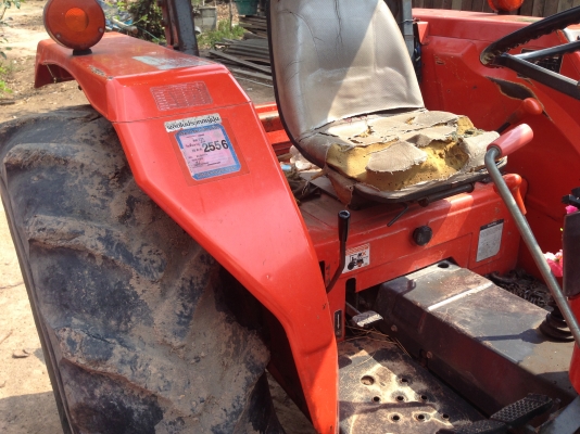 ขายรถไถ KUBOTA M5000 เครื่องดี สภาพสวยเดิมๆ ( ราคา 328,000 บาท ) (มีภาพวีดีโอ) พร้อมอุปกรณ์ 2 รายการ