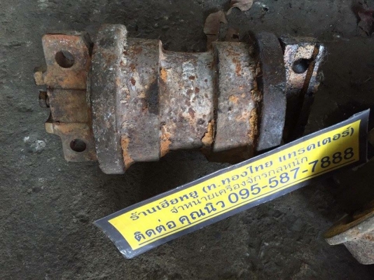 โรลเลอร์ KOMATSU PC100-1-2 ของเก่า ราคา 2,000 บาท ราคาคุยได้ โรลเลอร์ KOMATSU PC100-1-2 ของเก่า ราคา 2,000 บาท ราคาคุยได้