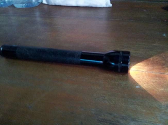 ขายไฟฉาย 4 ท่อน อลูมิเนียม