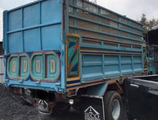 ISUZU NKR 110 HP 4BE1 หกล้อดั๊มพ์ กระบะดั๊มพ์เหล็กคอกเกษตร 4 ตันสภาพสวยจัดพร้อมบรรทุกหนักได้เลย เครื่องแรงดีไม่มีเยิ้ม ภายในเก๋งคอนโซลสวยครบ ช่วงล่างคัชซีสวยเดิมๆ ยาง 8.25 ขอบ 16 สภาพดี 65\% พร้อมใช้งาน เอกสารเล่มทะเบียนครบพร้อมโอน ราคาต่อรองได้ครับ