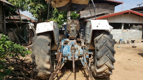 ขายตามสภาพ รถไถ 2 เพลา FORD 6610 เสื้อลาย คานหน้า ZF ปั้มดีเซลเสียสตาร์ทไม่ติด เอกสารเล่มทะเบียนครบ อุปกรณ์มีผานดันหน้า ผาน 4 และผาน 5 ขายตามสภาพ รถไถ 2 เพลา FORD 6610 เสื้อลาย คานหน้า ZF ปั้มดีเซลเสียสตาร์ทไม่ติด เอกสารเล่มทะเบียนครบ อุปกรณ์มีผานดันหน้า ผาน 4 และผาน 5