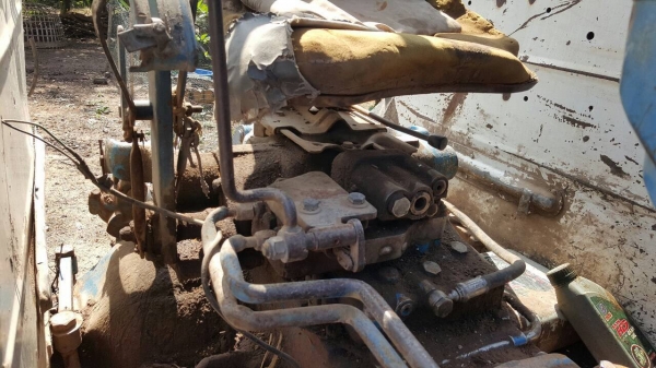 ขายตามสภาพ รถไถ 2 เพลา FORD 6610 เสื้อลาย คานหน้า ZF ปั้มดีเซลเสียสตาร์ทไม่ติด เอกสารเล่มทะเบียนครบ อุปกรณ์มีผานดันหน้า ผาน 4 และผาน 5 ขายตามสภาพ รถไถ 2 เพลา FORD 6610 เสื้อลาย คานหน้า ZF ปั้มดีเซลเสียสตาร์ทไม่ติด เอกสารเล่มทะเบียนครบ อุปกรณ์มีผานดันหน้า ผาน 4 และผาน 5