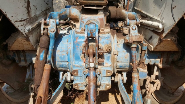 ขายตามสภาพ รถไถ 2 เพลา FORD 6610 เสื้อลาย คานหน้า ZF ปั้มดีเซลเสียสตาร์ทไม่ติด เอกสารเล่มทะเบียนครบ อุปกรณ์มีผานดันหน้า ผาน 4 และผาน 5 ขายตามสภาพ รถไถ 2 เพลา FORD 6610 เสื้อลาย คานหน้า ZF ปั้มดีเซลเสียสตาร์ทไม่ติด เอกสารเล่มทะเบียนครบ อุปกรณ์มีผานดันหน้า ผาน 4 และผาน 5