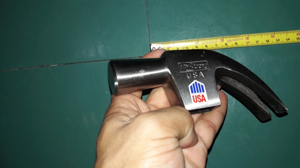 ขายหัวค้อนเก่าเก็บขนาด16 OZ. ARMSTONG Made in USA.