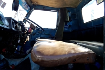 สิบล้อราคาประหยัดขึ้นรถเกี่ยวแมคโคเครื่อง185แรงทิฟฟี่ 3700000