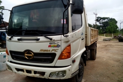 6ล้อดั๊มฮีโนเมกก้า 175แรงปี50ดั๊มสามมิตร6เกียเดินหน้า 855000