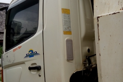 6ล้อดั๊มฮีโนเมกก้า 175แรงปี50ดั๊มสามมิตร6เกียเดินหน้า 855000