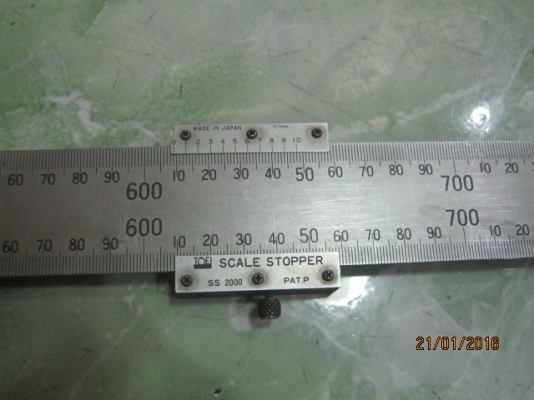 ไม้บรรทัด ญี่ปุ่น 2 เมตร 2500 บาท ไม้บรรทัด ญี่ปุ่น 2 เมตร 2500 บาท