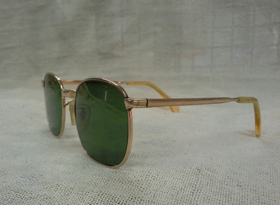 แว่นตาวินเทจ/คลับมาสเตอร์/โกลด์ฟิลด์ OPTURA made in Germany  14K