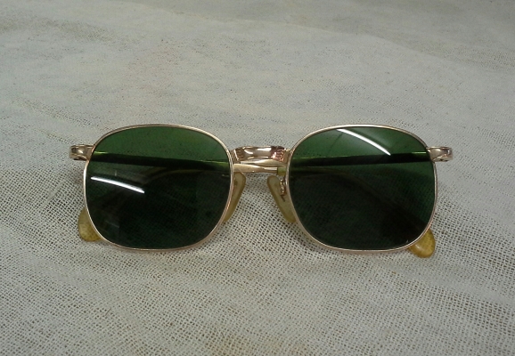 แว่นตาวินเทจ/คลับมาสเตอร์/โกลด์ฟิลด์ OPTURA made in Germany  14K