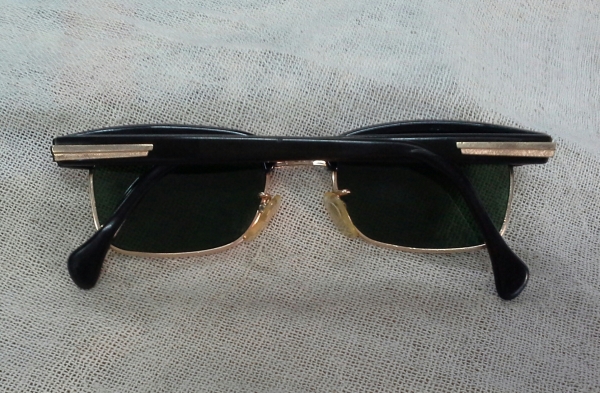 แว่นตาวินเทจ/คลับมาสเตอร์/โกลด์ฟิลด์ OPTURA made in West Germany  14K