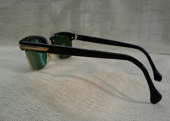 แว่นตาวินเทจ/คลับมาสเตอร์/โกลด์ฟิลด์ OPTURA made in West Germany  14K