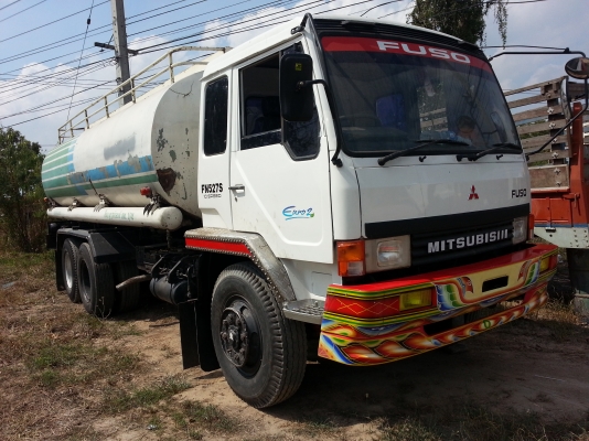 ขายรถน้ำมัน ไอ้หลง FN527 TF4XXX เครื่อง2เพลา6D16 TURBO 220แรง เกียร์ 10เกียร์ ช่วงล่างเดิมๆ