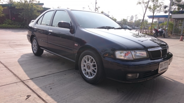 Nissan Sunny  TOP  A/T ปี 2000