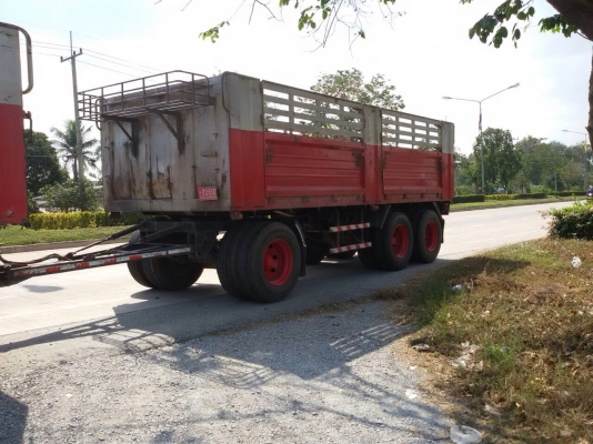 ขายลูกพ่วงไม่ดัมพ์อู่วรนันท์ ยาว 6.5 เมตร 3 เพลาแท้ ปี 54 ยางดี