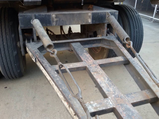 ขายลูกพ่วงไม่ดัมพ์อู่วรนันท์ ยาว 6.5 เมตร 3 เพลาแท้ ปี 54 ยางดี ขายลูกพ่วงไม่ดัมพ์อู่วรนันท์ ยาว 6.5 เมตร 3 เพลาแท้ ปี 54 ยางดี