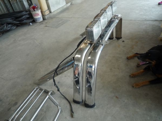 โรบาร์ สแตนเลส อ๊อฟโรดพร้อมไฟ