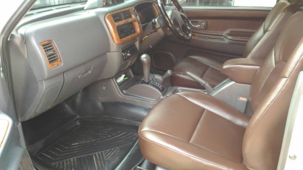 มิตซูบิชิ G-wagon มิตซูบิชิ G-wagon