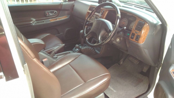 มิตซูบิชิ G-wagon มิตซูบิชิ G-wagon