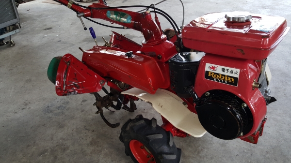 รถพรวนดิน สาดออกข้าง พร้อมใช้ รหัสสินค้า V - 9