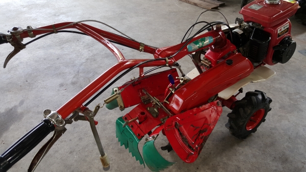 รถพรวนดิน สาดออกข้าง พร้อมใช้ รหัสสินค้า V - 9