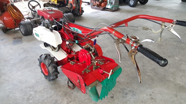 รถพรวนดิน สาดออกข้าง พร้อมใช้ รหัสสินค้า V - 9