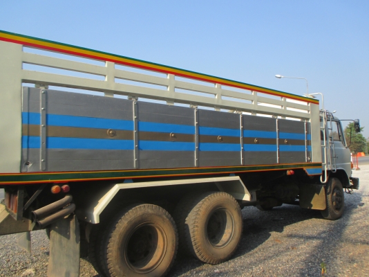 รถยนต์ 10 ล้อ 2เพลา ดั้ม