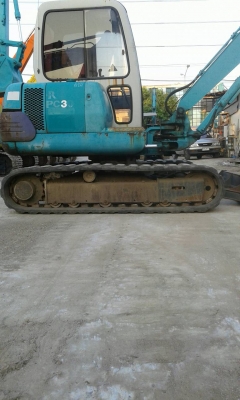 ขาย KOMATSU PC 40-7 มาใหม่ เก่าญี่ปุ่น  สภาพสวยมาก เดิมๆๆไม่บิ้ว เก๋งพร้อม  ชั่วโมงน้อย 3,XXX สนใจโทร 0893818694 ดวงนภาจ้า