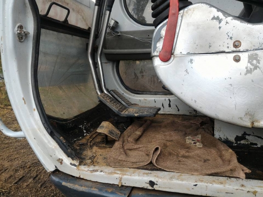 ขายด่วน SK120-5 สภาพพร้อมใช้งาน เครื่องดี ช่วงล่างเต็ม ไฟฟ้าครบ เอกสารสัญญาซื้อขาย ตอนนี้รถอยู่กาฬสินธ์ุ ครับ