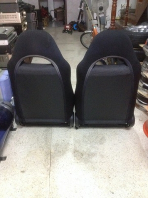 เบาะ TOYOTA MRS ดำผ้าลายเก่าญี่ปุ่นสภาพสวยไม่มีขาดไม่มียุบมีรางครบ เบาะ TOYOTA MRS ดำผ้าลายเก่าญี่ปุ่นสภาพสวยไม่มีขาดไม่มียุบมีรางครบ