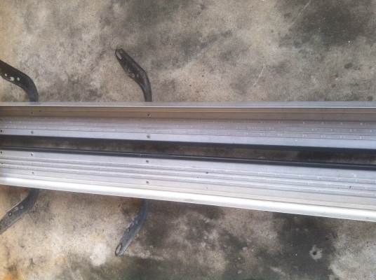 บันไดข้างวีโก้ตัวสูงถอดสวยๆครับ