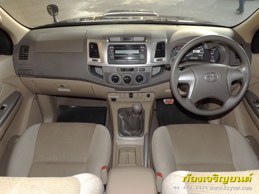 TOYOTA VIGO CHAMP PRERUNNER CAB 2.5E ปี 2013 TOYOTA VIGO CHAMP PRERUNNER CAB 2.5E ปี 2013
