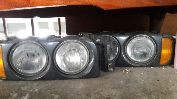 ไฟหน้า NISSAN CEDRIC Y32 ของนอกแท้ๆ สวยๆพร้อมขา