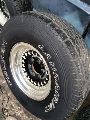 ล้อขอบ 15"6รู139.7 Offset -13 พร้อมยาง 31"x10.5R15 ล้อขอบ 15"6รู139.7 Offset -13 พร้อมยาง 31"x10.5R15