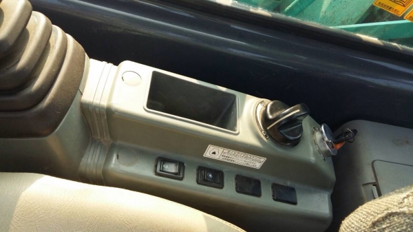 รถขุด Kobelco SK115SR (สต็อก 3 units) นำเข้าจากญี่ปุ่น สนใจโทร. 080-6565422 (หนิง)