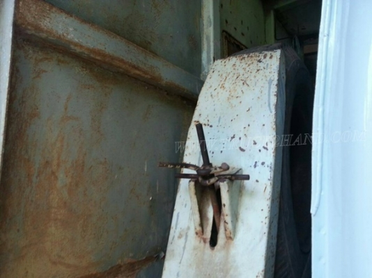 รถบรรทุก 6 ล้อ ISUZU รุ่น FTR ปีจดทะเเบียน 2538 รถบรรทุก 6 ล้อ ISUZU รุ่น FTR ปีจดทะเเบียน 2538