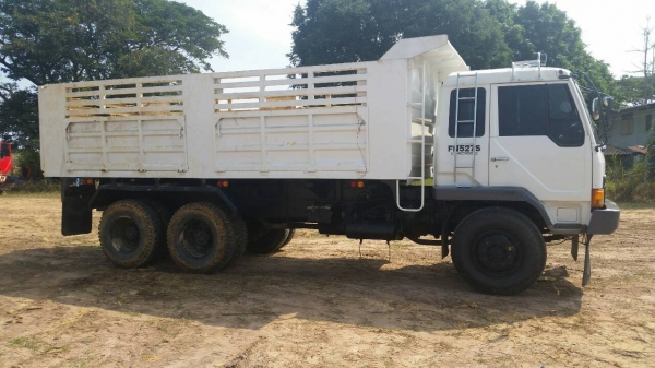 ขายหลงเทอร์โบ ซีเลี่ยน 5500  2 เพลาดรั้ม รถสวย ครัชชีสวย รถวิ่งงานอยู่ เจ้าของขายเอง ต่อรองได้ 0811838154