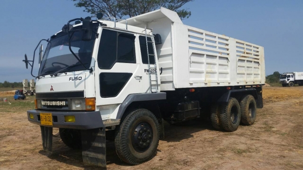 ขายหลงเทอร์โบ ซีเลี่ยน 5500  2 เพลาดรั้ม รถสวย ครัชชีสวย รถวิ่งงานอยู่ เจ้าของขายเอง ต่อรองได้ 0811838154