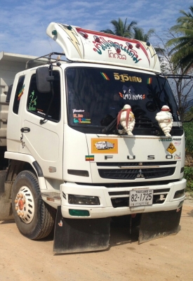 สิบล้อ มิตซู 270ยูโร ปี56 แม่ลูก2คาน ดั้มสามมิตแท้ สภาพดีสวยจัดบางเดิมทั้งคันใช้งานวิ่ง19×,×××กม เล่มทะเบียนพร้อมโอน สิบล้อ มิตซู 270ยูโร ปี56 แม่ลูก2คาน ดั้มสามมิตแท้ สภาพดีสวยจัดบางเดิมทั้งคันใช้งานวิ่ง19×,×××กม เล่มทะเบียนพร้อมโอน