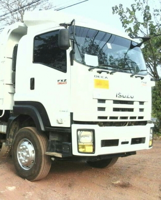 สิบล้อ อีซูซุ 360ปี56 แม่ลูก3คาน ดั้มสามมิตแท้ สภาพดีสวยกริ๊ปเดิมทั้งคันใช้งานวิ่งแค่ 120,000กม. เล่มทะเบียนพร้อมโอน