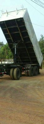 สิบล้อ อีซูซุ 360ปี56 แม่ลูก3คาน ดั้มสามมิตแท้ สภาพดีสวยกริ๊ปเดิมทั้งคันใช้งานวิ่งแค่ 120,000กม. เล่มทะเบียนพร้อมโอน