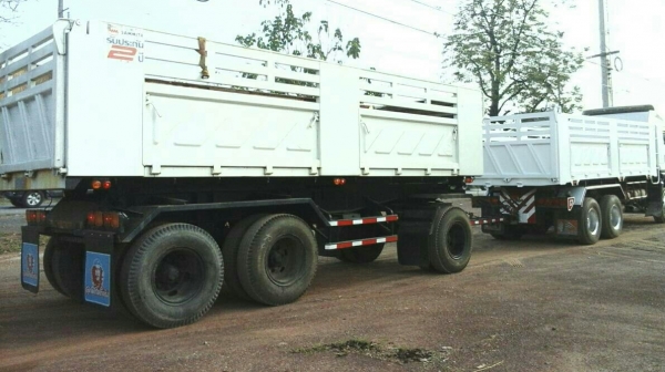 สิบล้อ อีซูซุ 360ปี56 แม่ลูก3คาน ดั้มสามมิตแท้ สภาพดีสวยกริ๊ปเดิมทั้งคันใช้งานวิ่งแค่ 120,000กม. เล่มทะเบียนพร้อมโอน