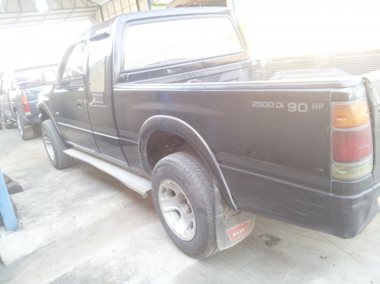 ISUZU 4×4 130000 บาท ISUZU 4×4 130000 บาท