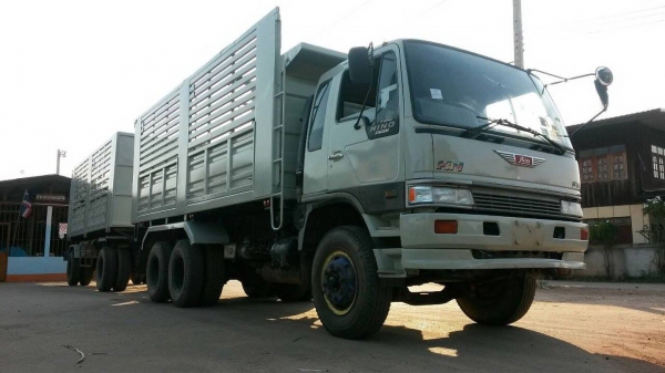 รถสวยพร้อมใช้เครื่องดี เอกสารทะเบียนพร้อม รถสวยพร้อมใช้เครื่องดี เอกสารทะเบียนพร้อม